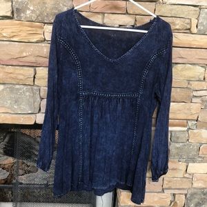Blue long sleeved blouse